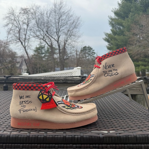 Clarks Stranger Things x Wallabee Evo 'Hellfire Club' - Picture 3 of 15